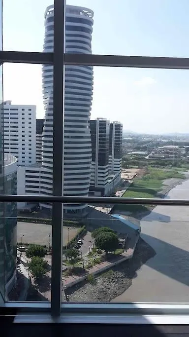 Ecusuites Ejecutiva Mini View Rio Guayas Aeropuerto Guayaquil 0*,  Equador